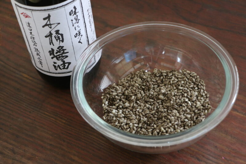 黒麹の醤油麹