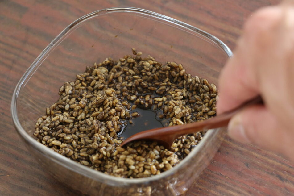 黒麹を使った醤油麹